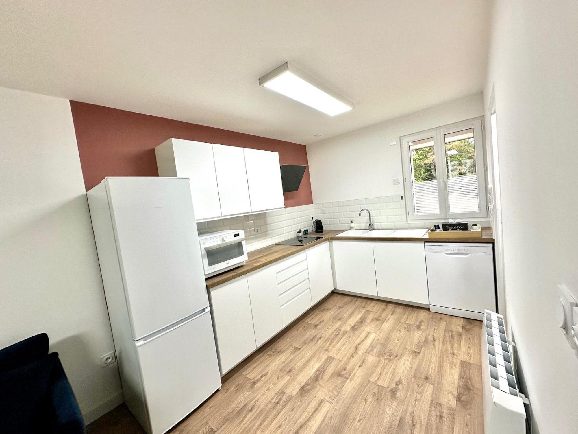 L'Equinoxe - Parking Prive - Zapart'Hotels Malesherbes المظهر الخارجي الصورة
