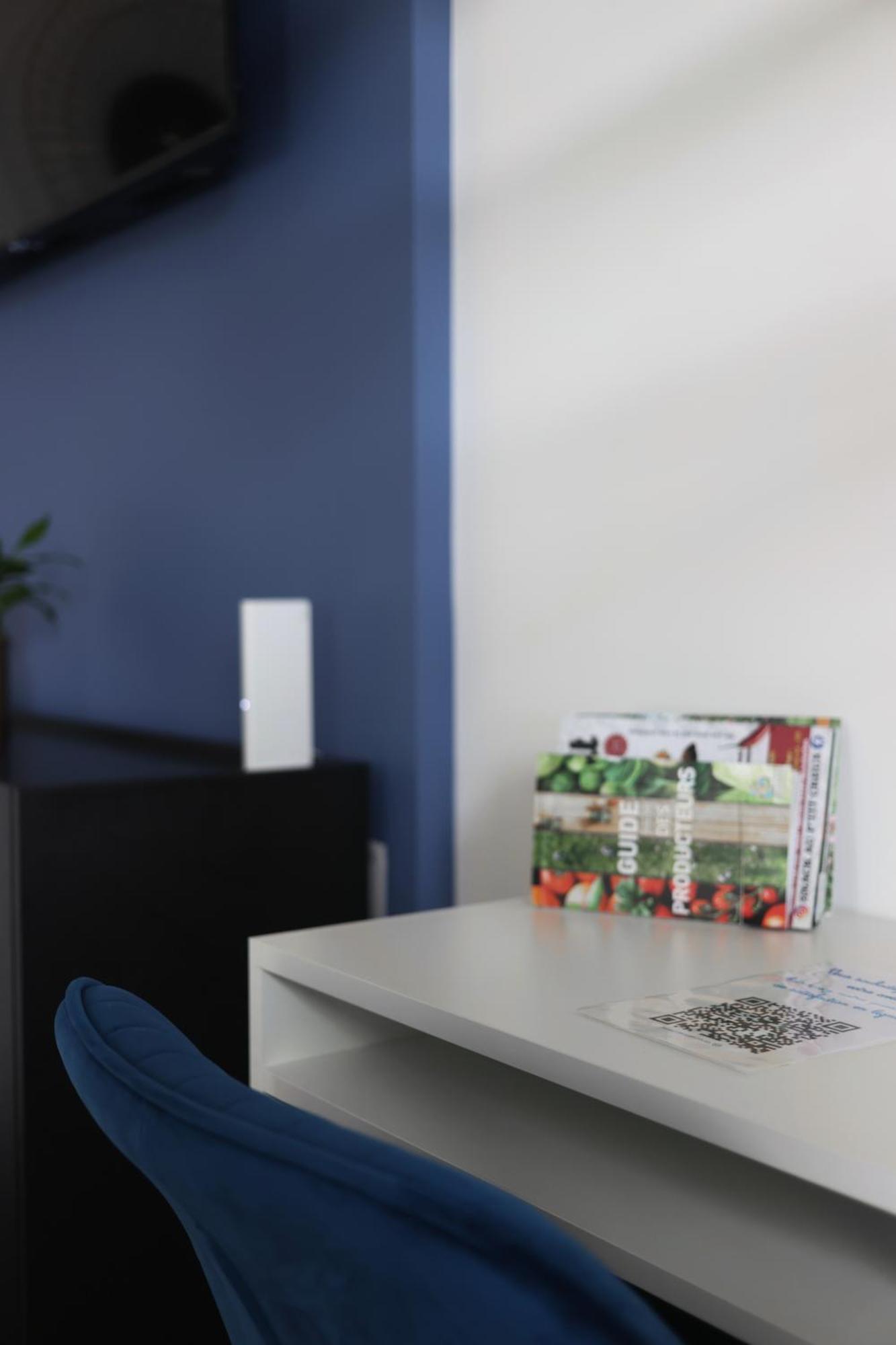L'Equinoxe - Parking Prive - Zapart'Hotels Malesherbes المظهر الخارجي الصورة